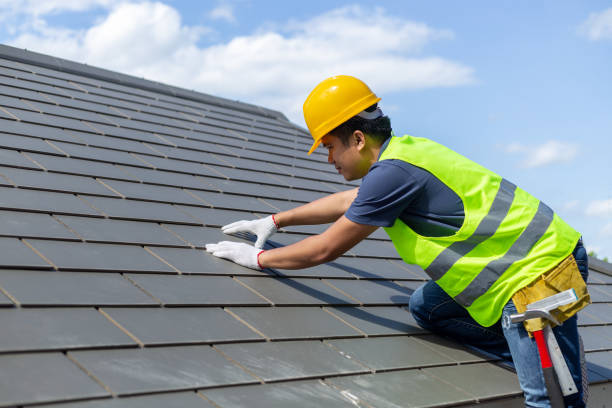 Best Commercial Roofing Services  in Collinsville, CT